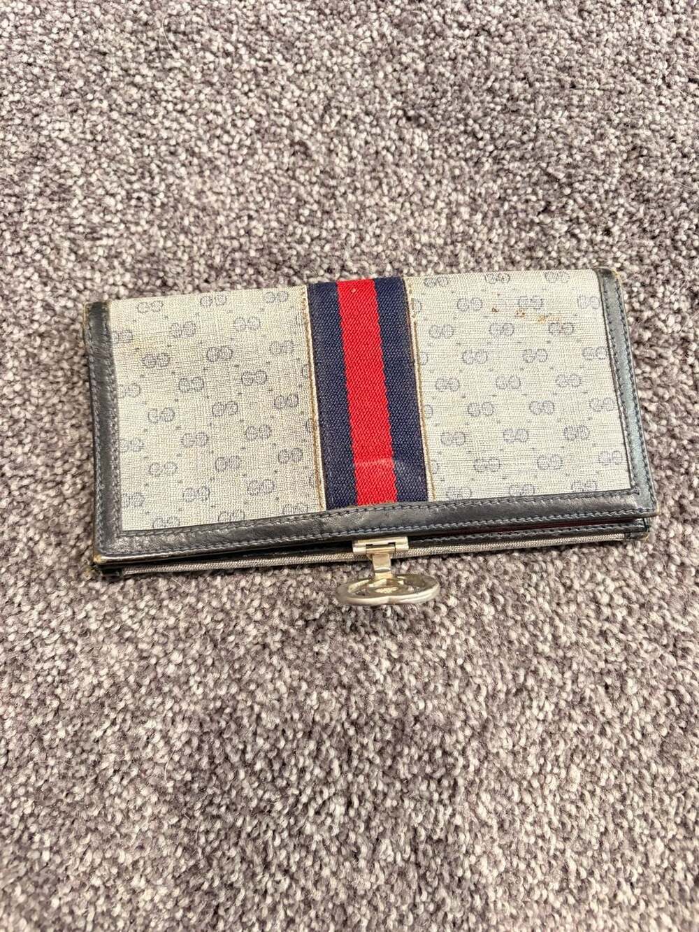 Vintage 2000s Gucci GG Monogram Continental Clutch Wallet with Web Stripe - Picture 5 of 15